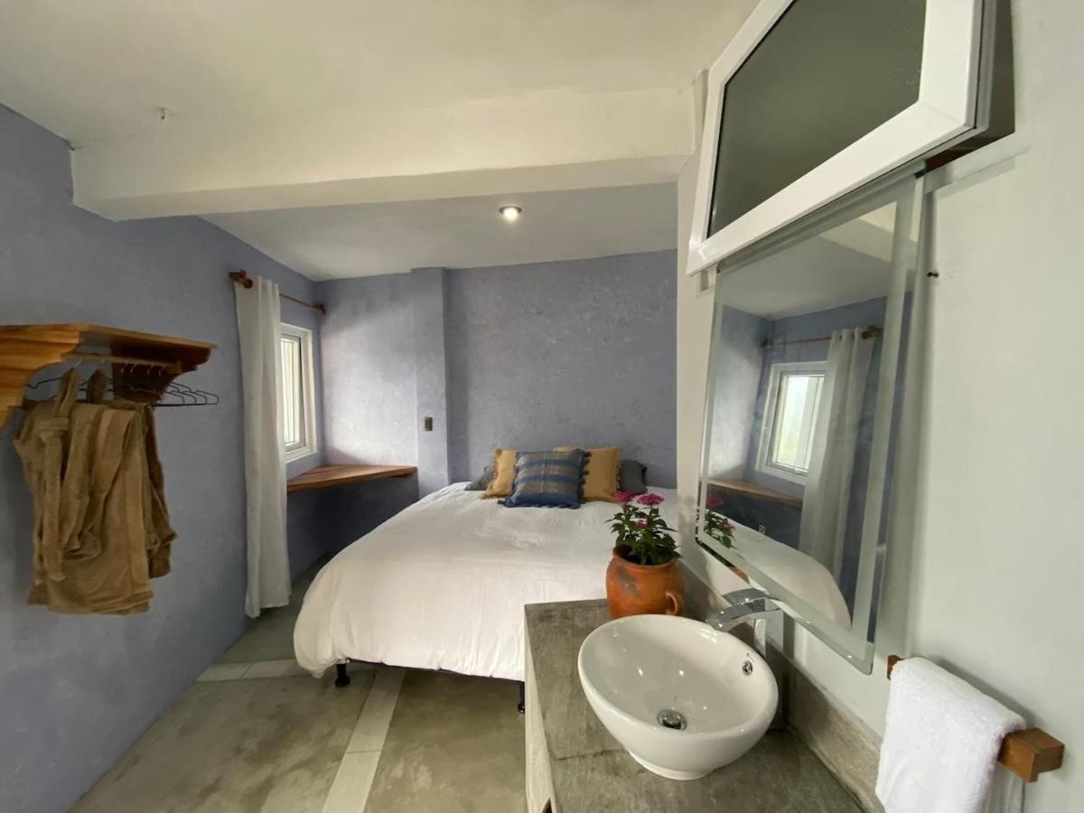 Monaco Apartment Сан Педро Ла Лагуна Екстериор снимка