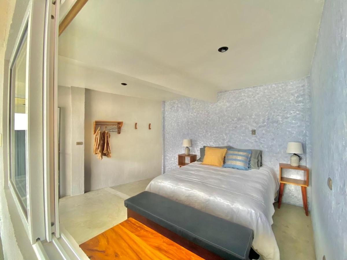 Monaco Apartment Сан Педро Ла Лагуна Екстериор снимка