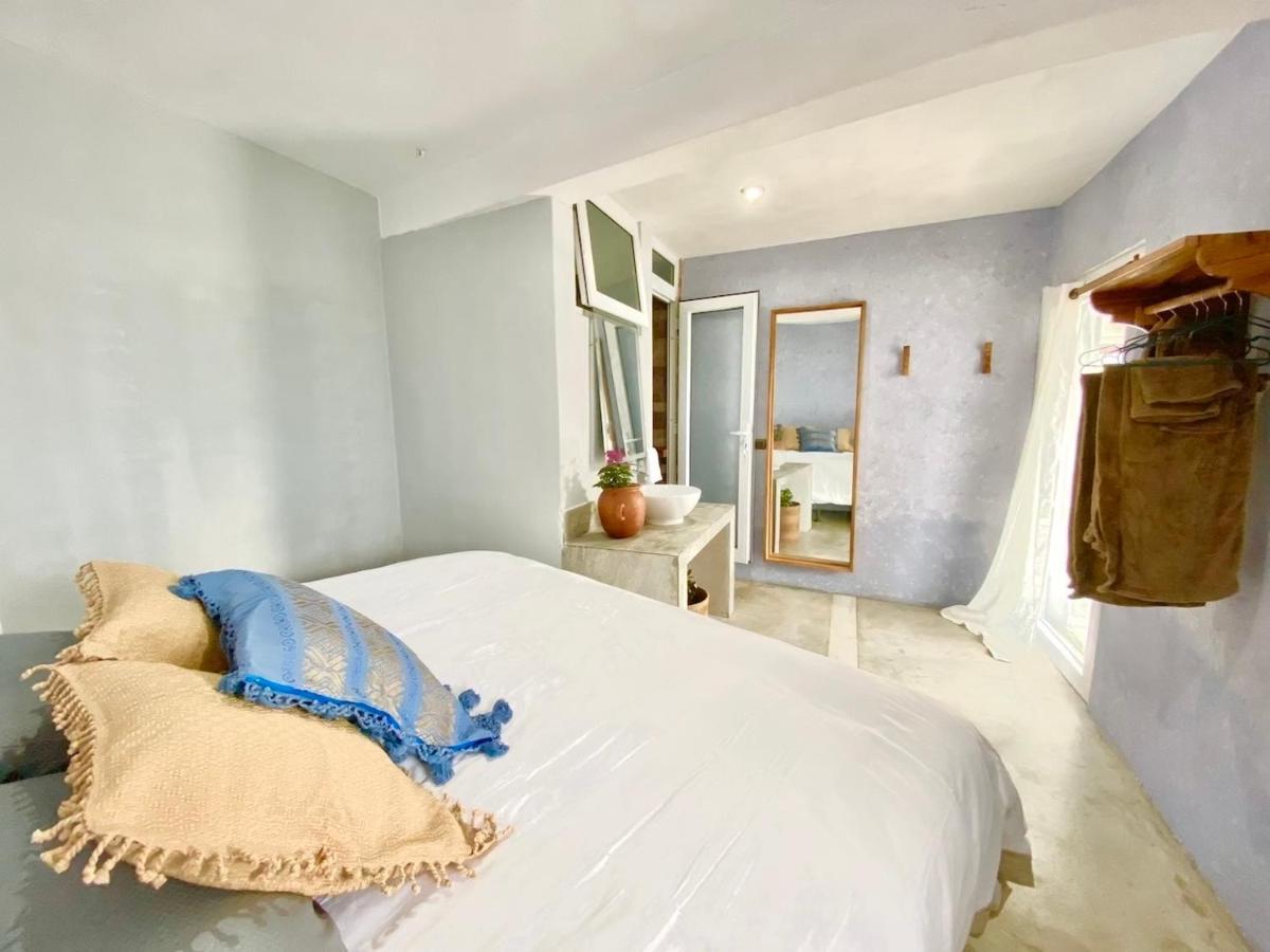 Monaco Apartment Сан Педро Ла Лагуна Екстериор снимка